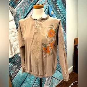 Crazy Shirts Coffee Dyed Pullover, size Medium Women’s